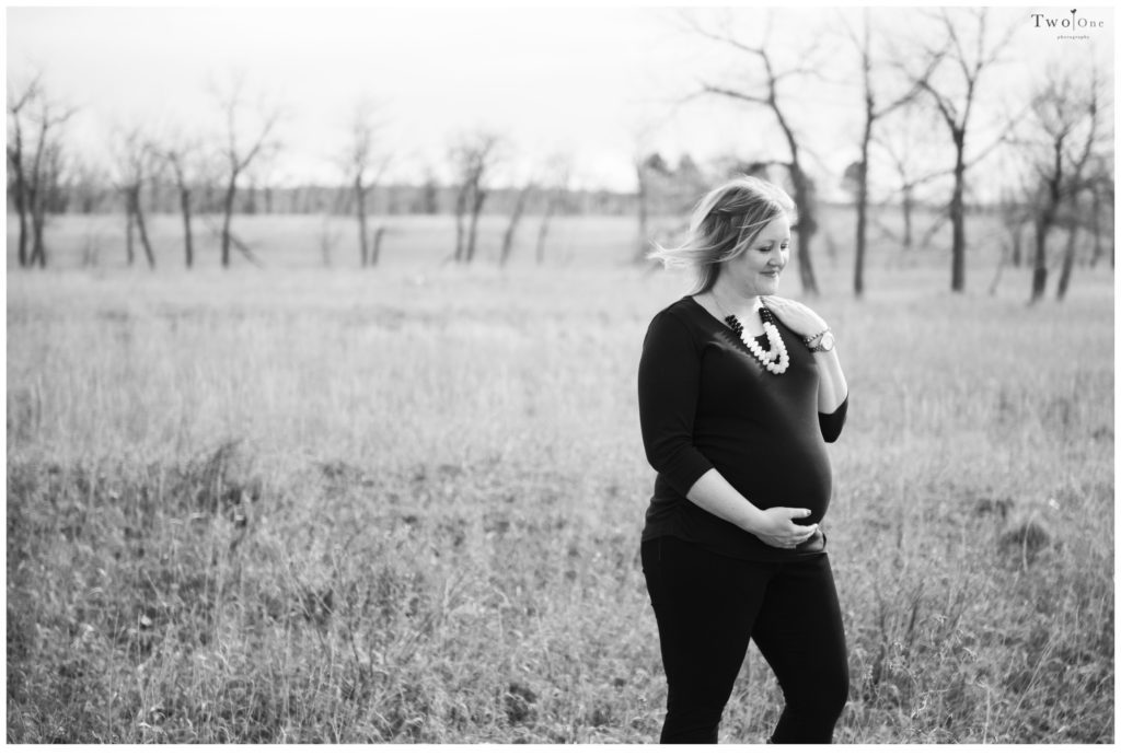 Cherry Creek Reservoir Maternity Photos, Denver Colorado